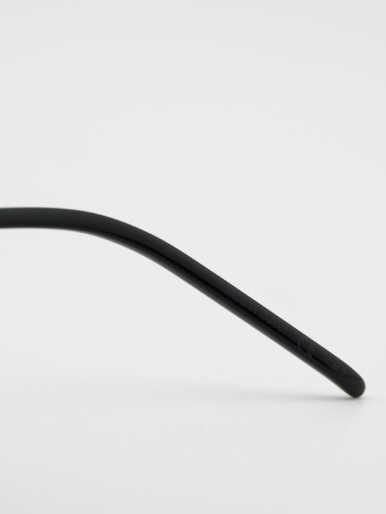 Saint Laurent SL436 001 Round Sunglasses - Black main image 3